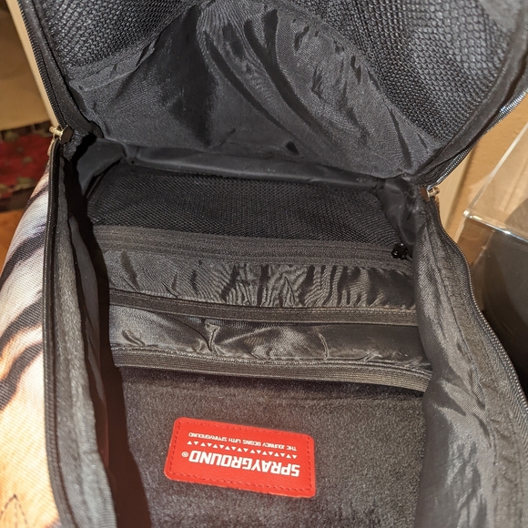 Sprayground Limited Edition Tiger Backpack - Picture 4 of 5